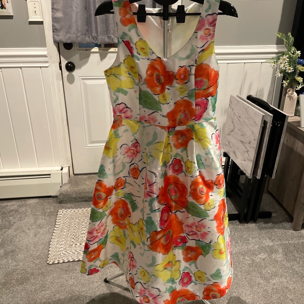 Floral Sleeveless Casual Dress